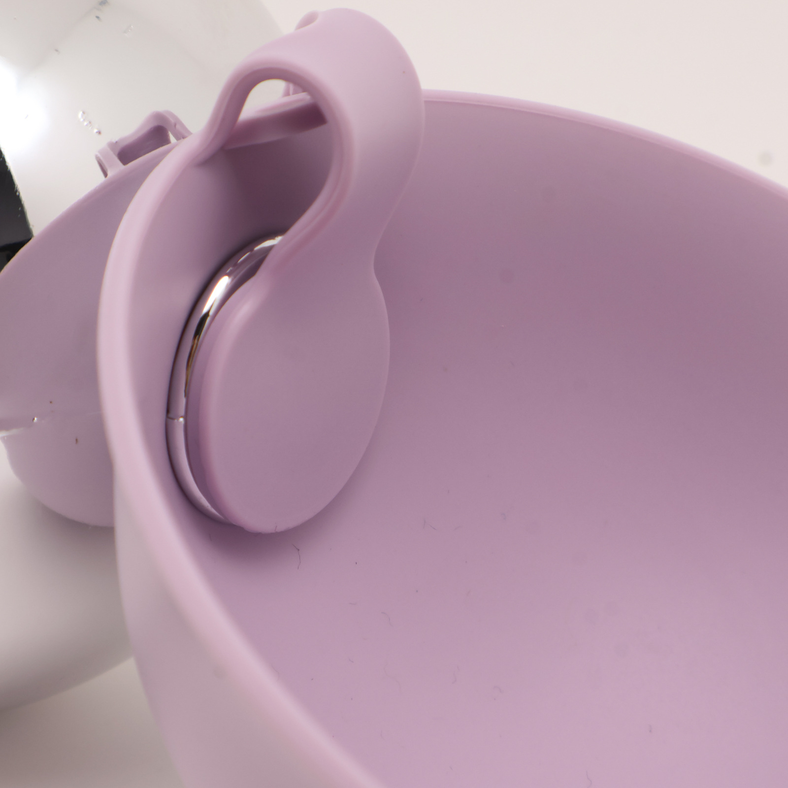 وعاء ماء محمول من السيليكون لل - مراجعة Pet Feeders وسعره