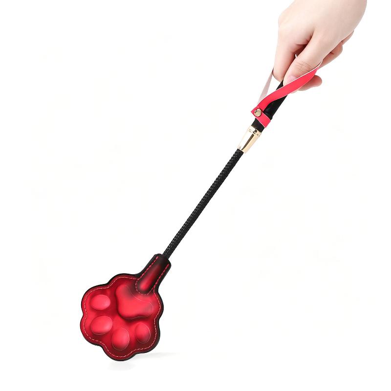 【A】مضرب جلدي حساس للحرارة يتغي - مراجعة Cat Toys وسعره